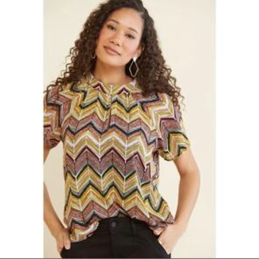 Vibrant Chevron Peyton Jensen Women's Blouse